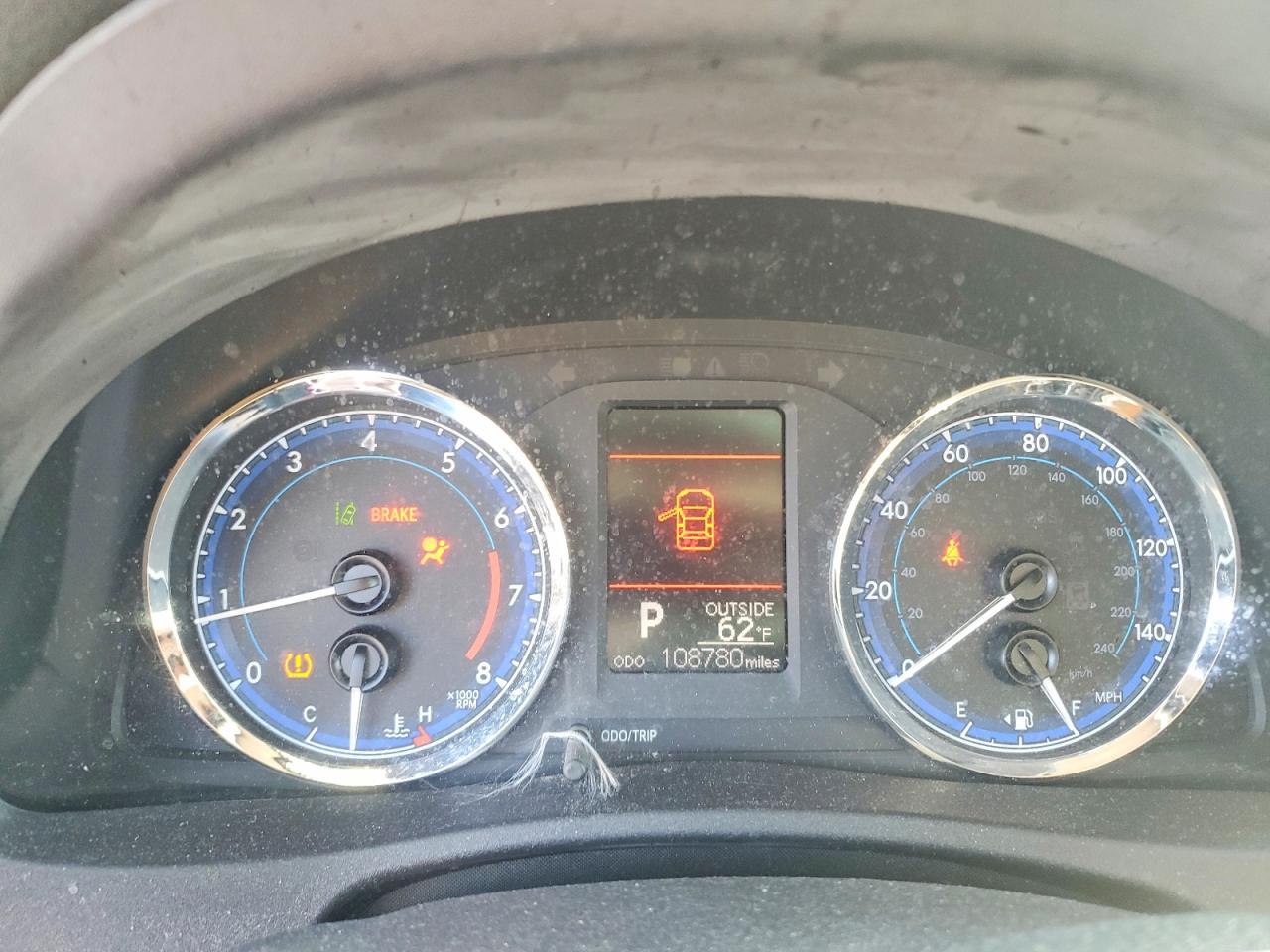 2018 TOYOTA COROLLA LE photo 17