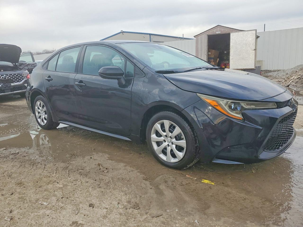 2021 TOYOTA COROLLA LE photo 7