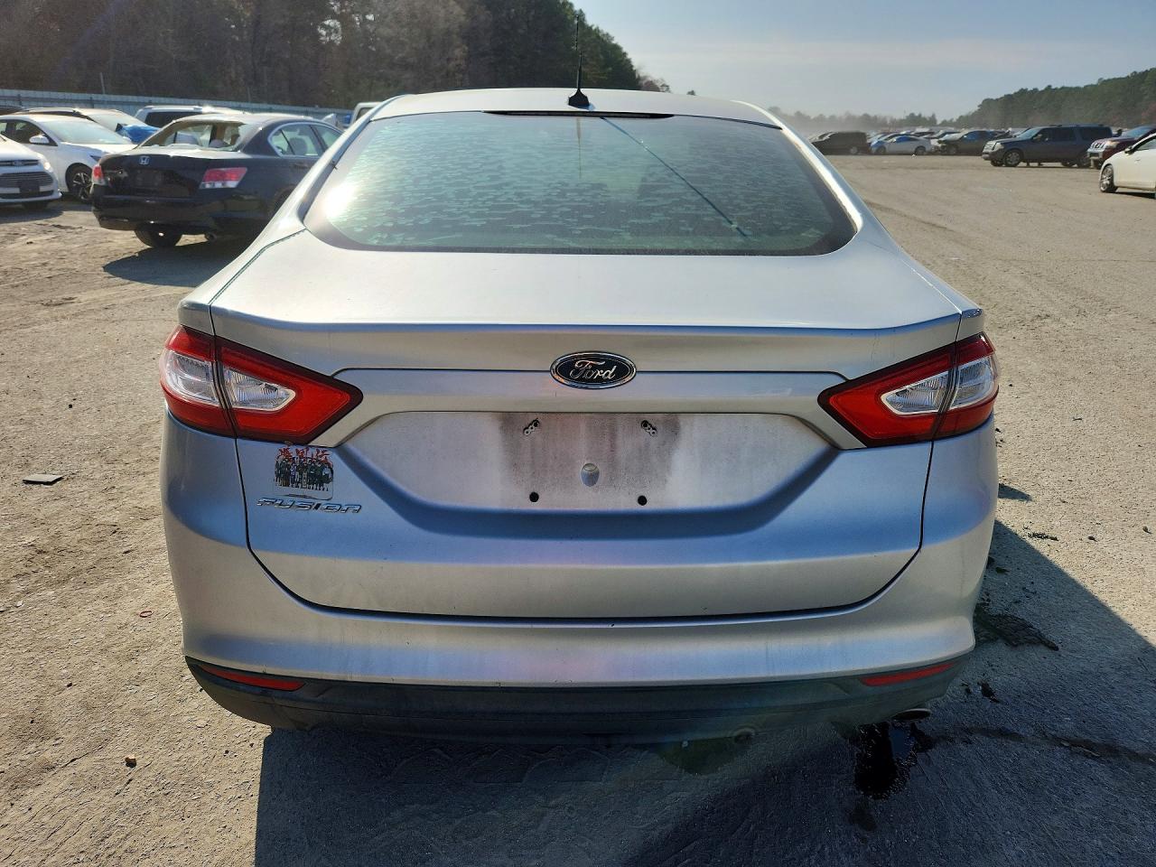 2013 FORD FUSION S photo 16