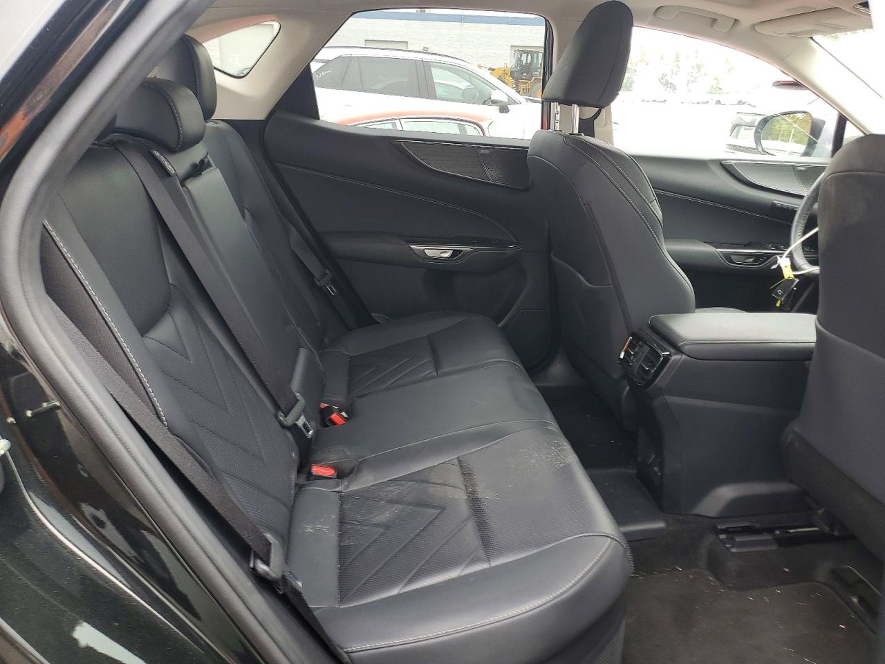 2025 LEXUS NX 450H LUXURY photo 11