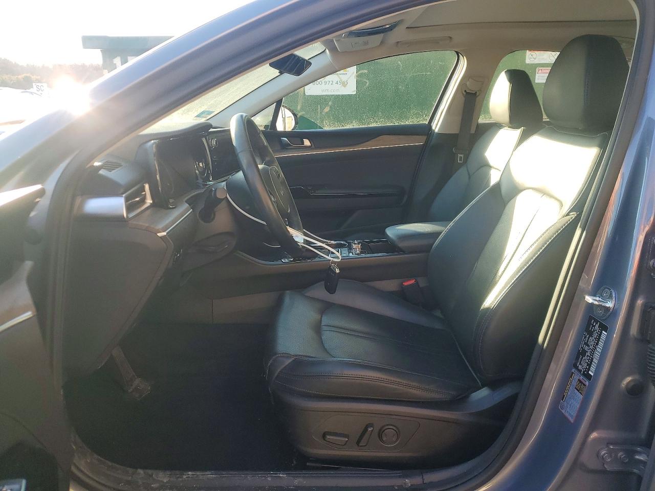 2023 KIA K5 EX photo 19