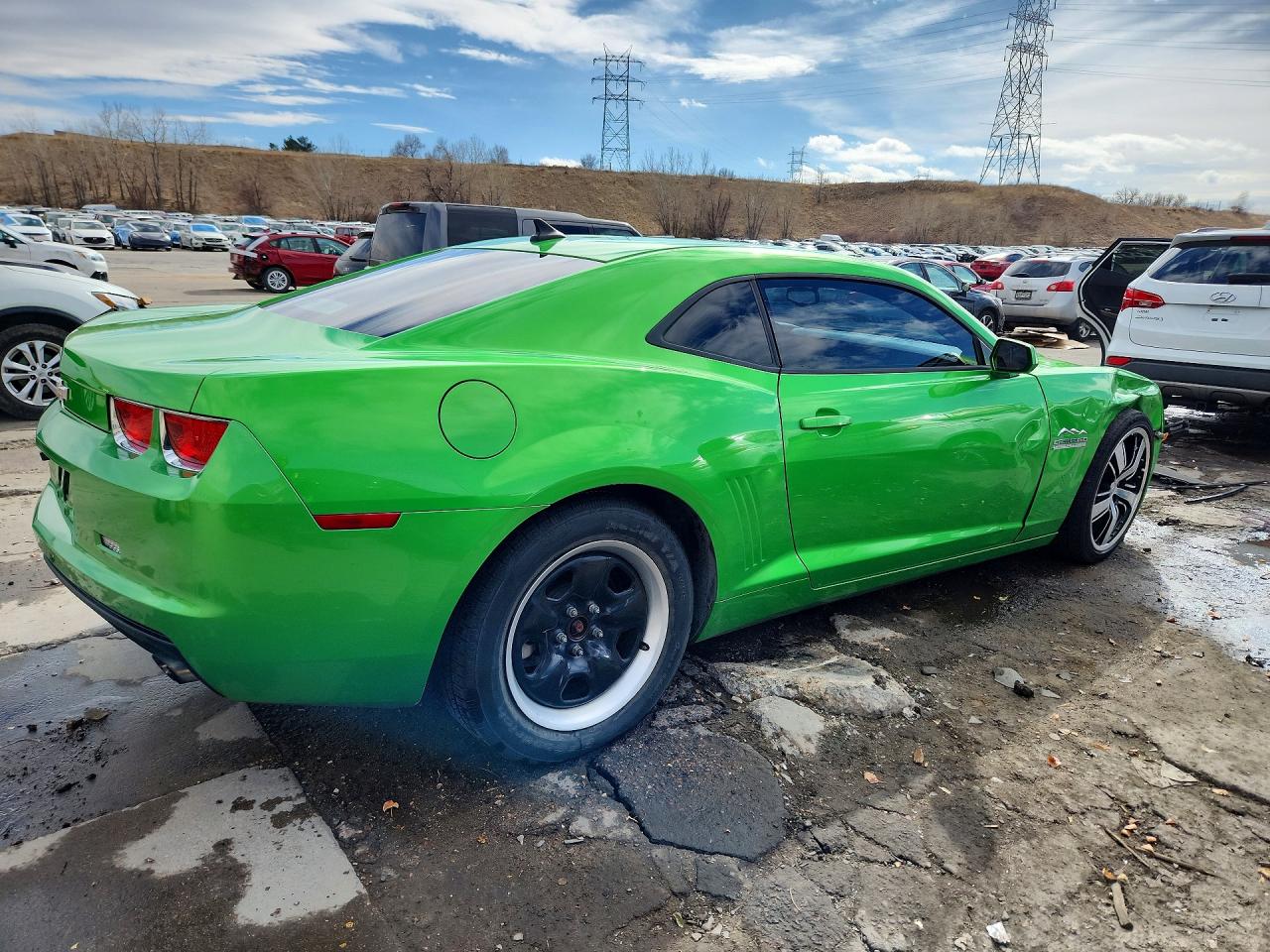 2011 CHEVROLET CAMARO LS photo 7