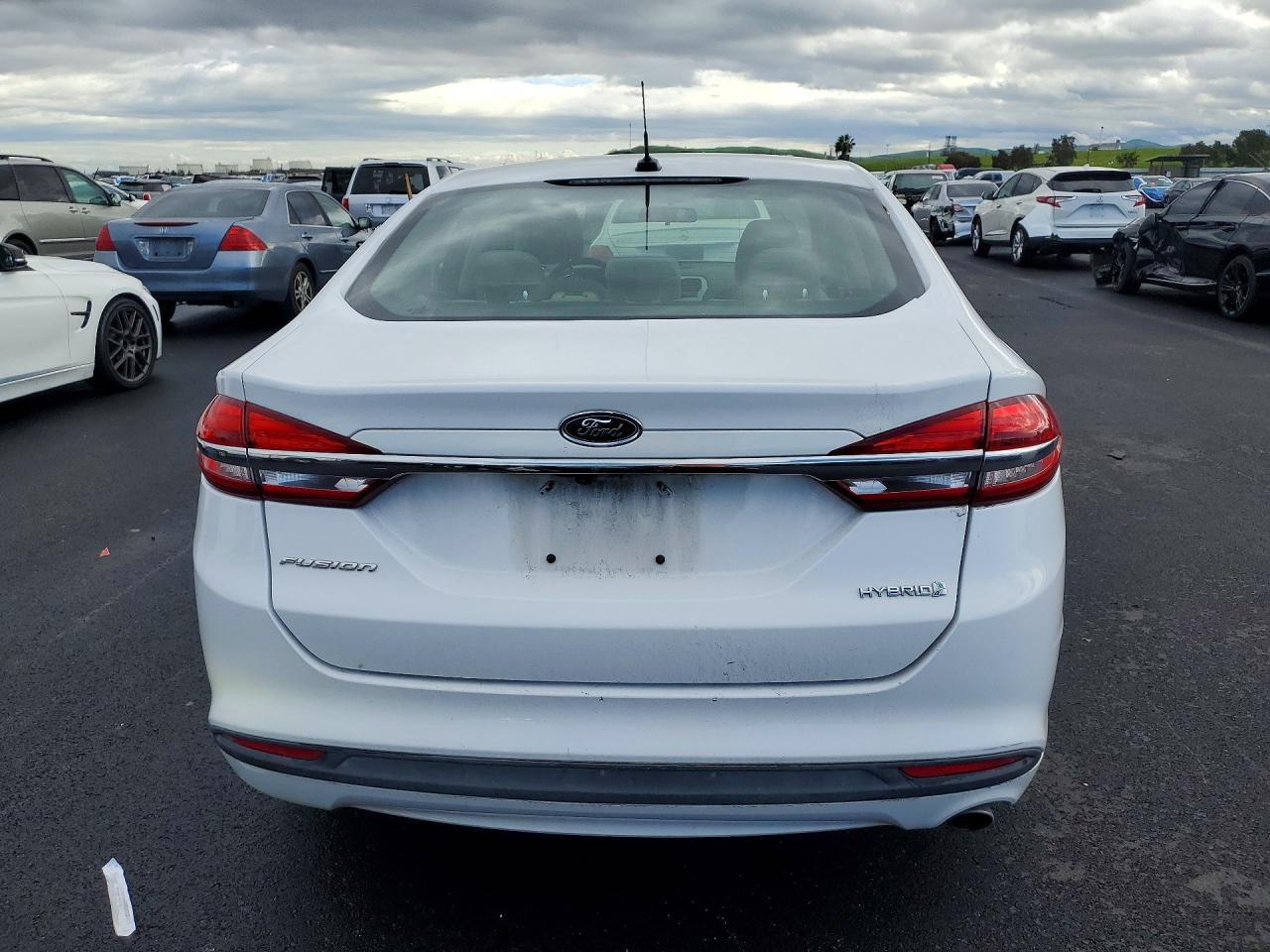 2018 FORD FUSION S HYBRID photo 11