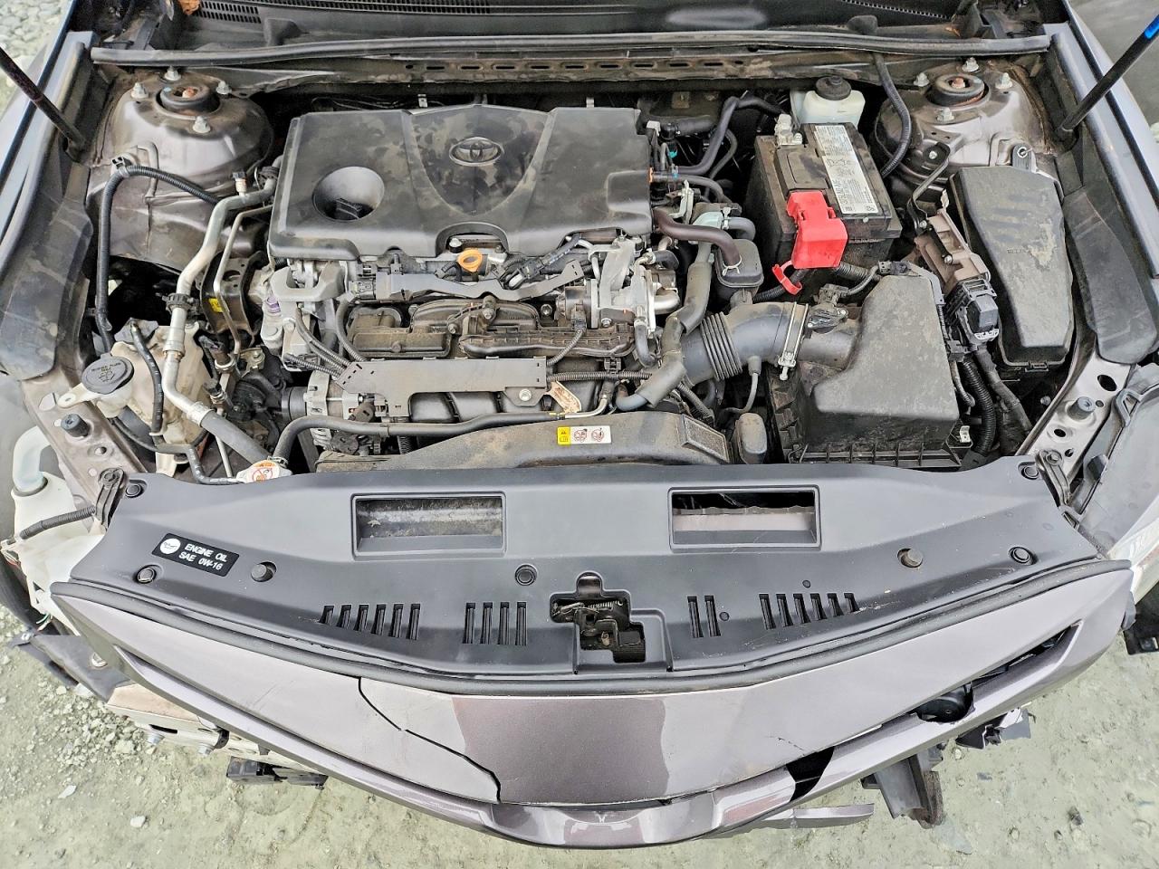 2020 TOYOTA CAMRY SE photo 11