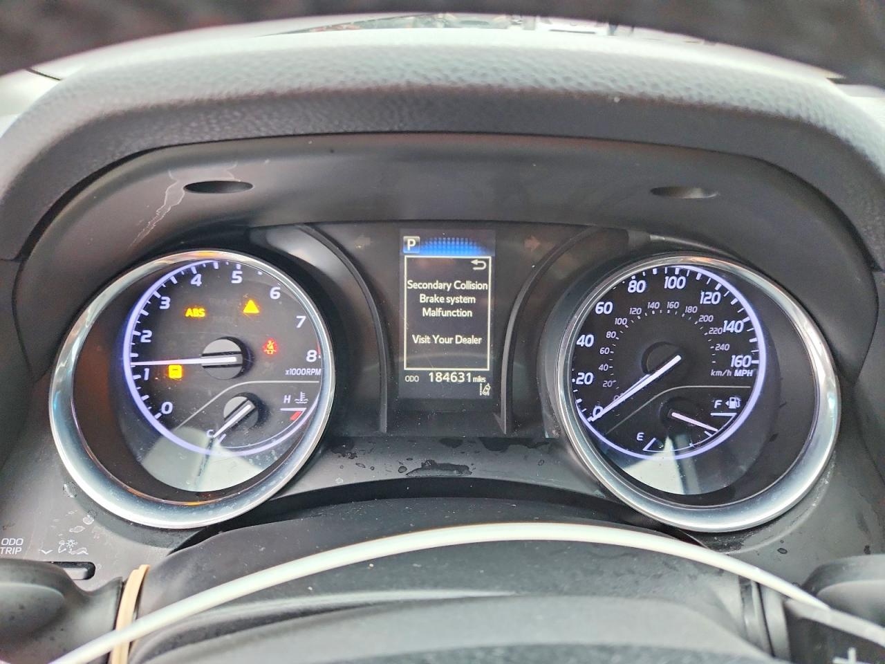 2020 TOYOTA CAMRY SE photo 9