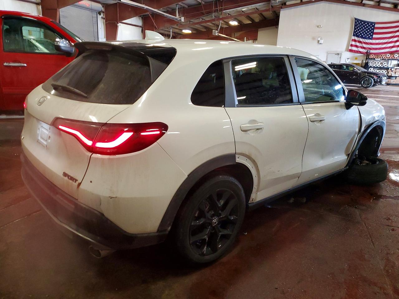 2024 HONDA HR-V SPORT photo 3