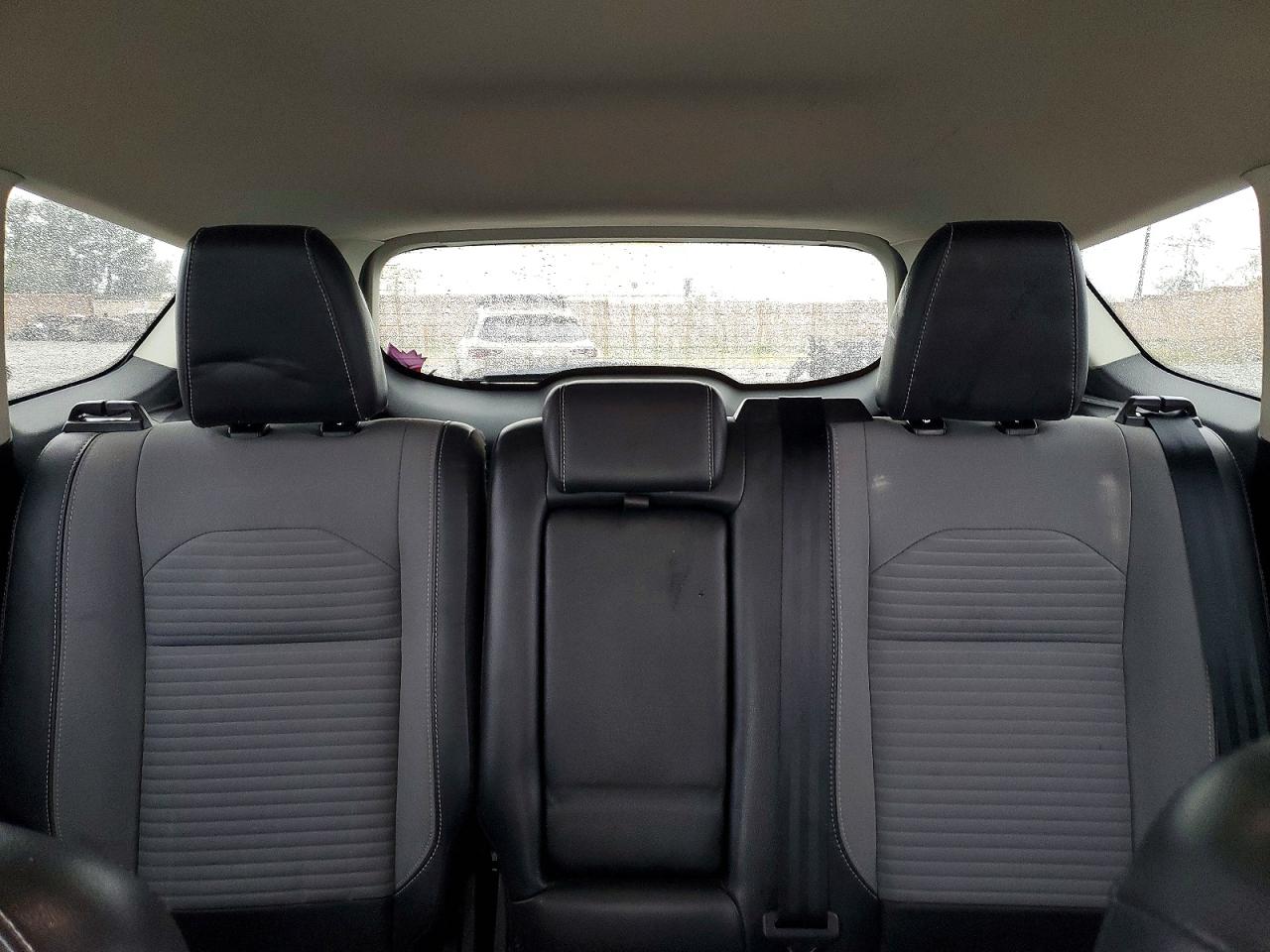 2019 FORD ESCAPE SE photo 10