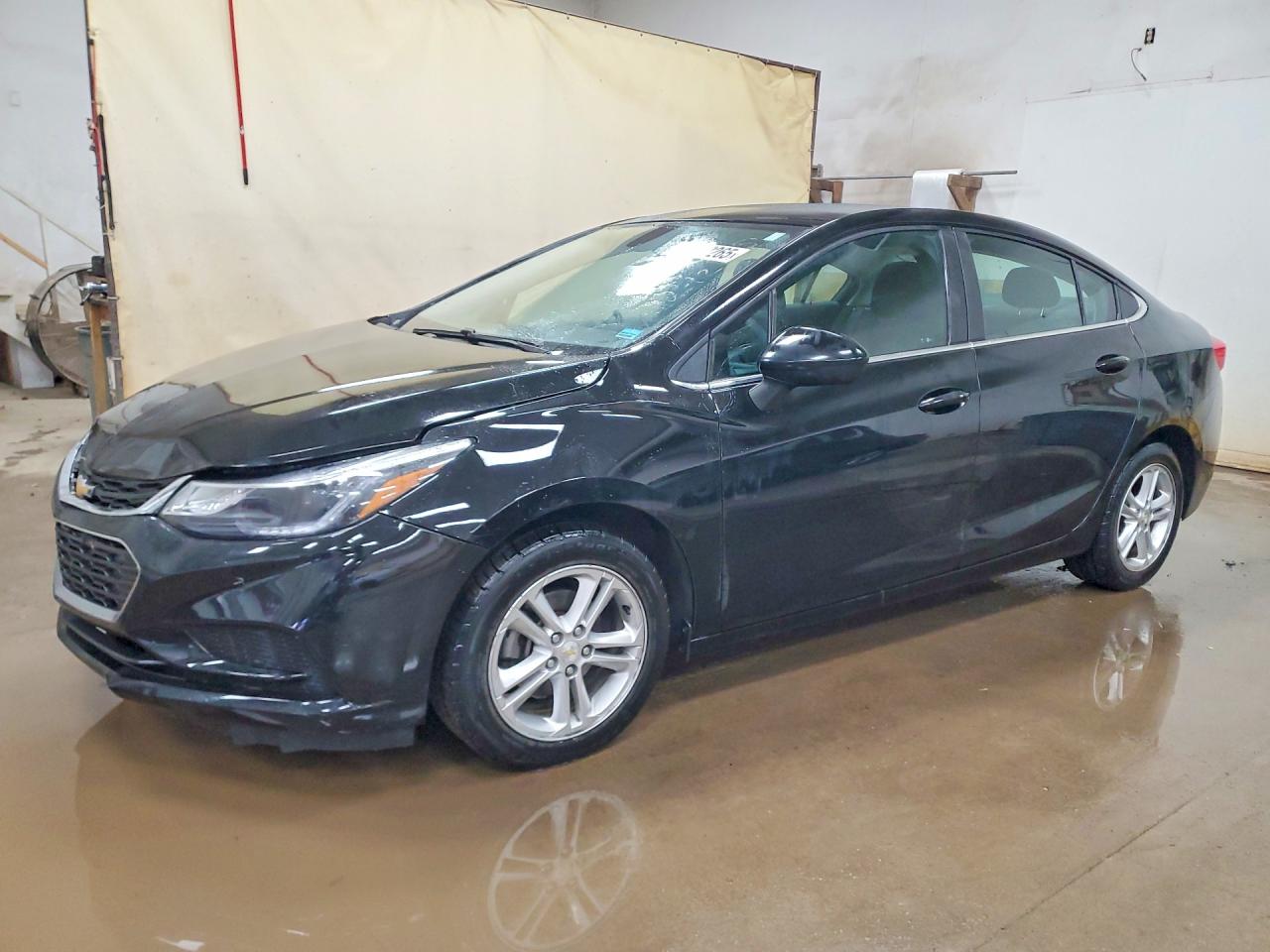 2017 CHEVROLET CRUZE