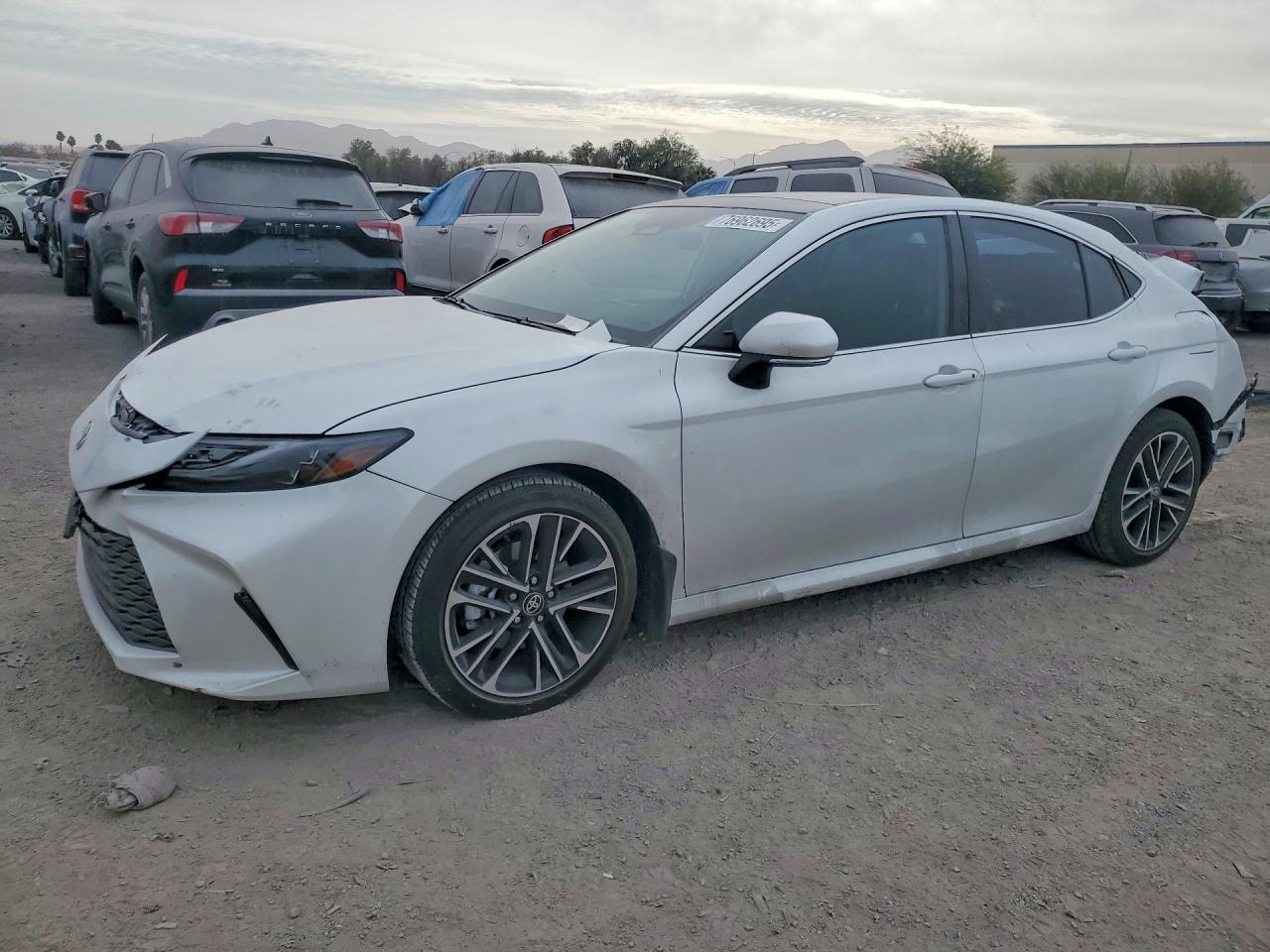 2025 TOYOTA CAMRY