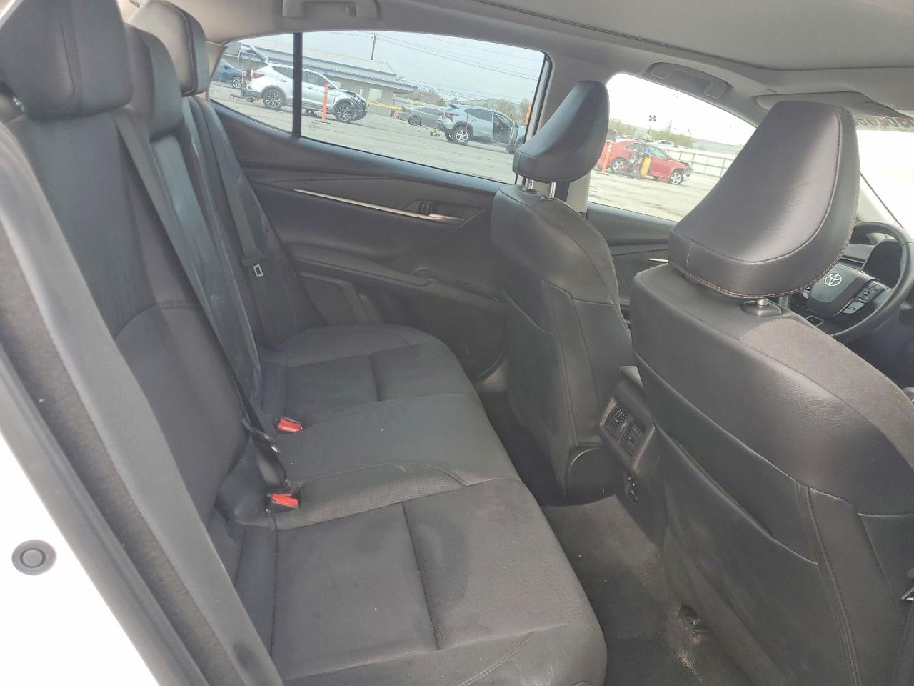 2025 TOYOTA CAMRY XSE photo 28