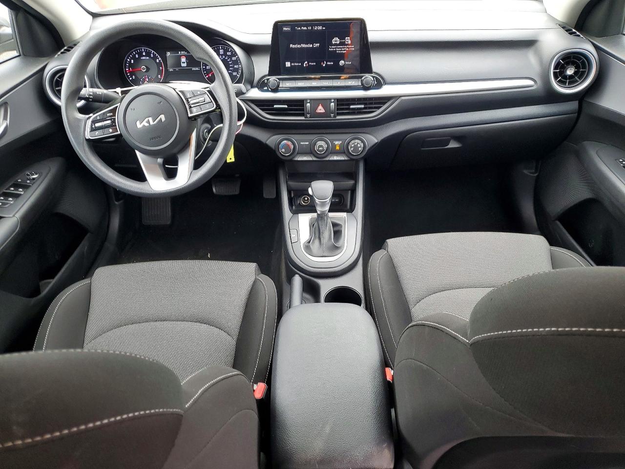 2023 KIA FORTE LXS photo 8