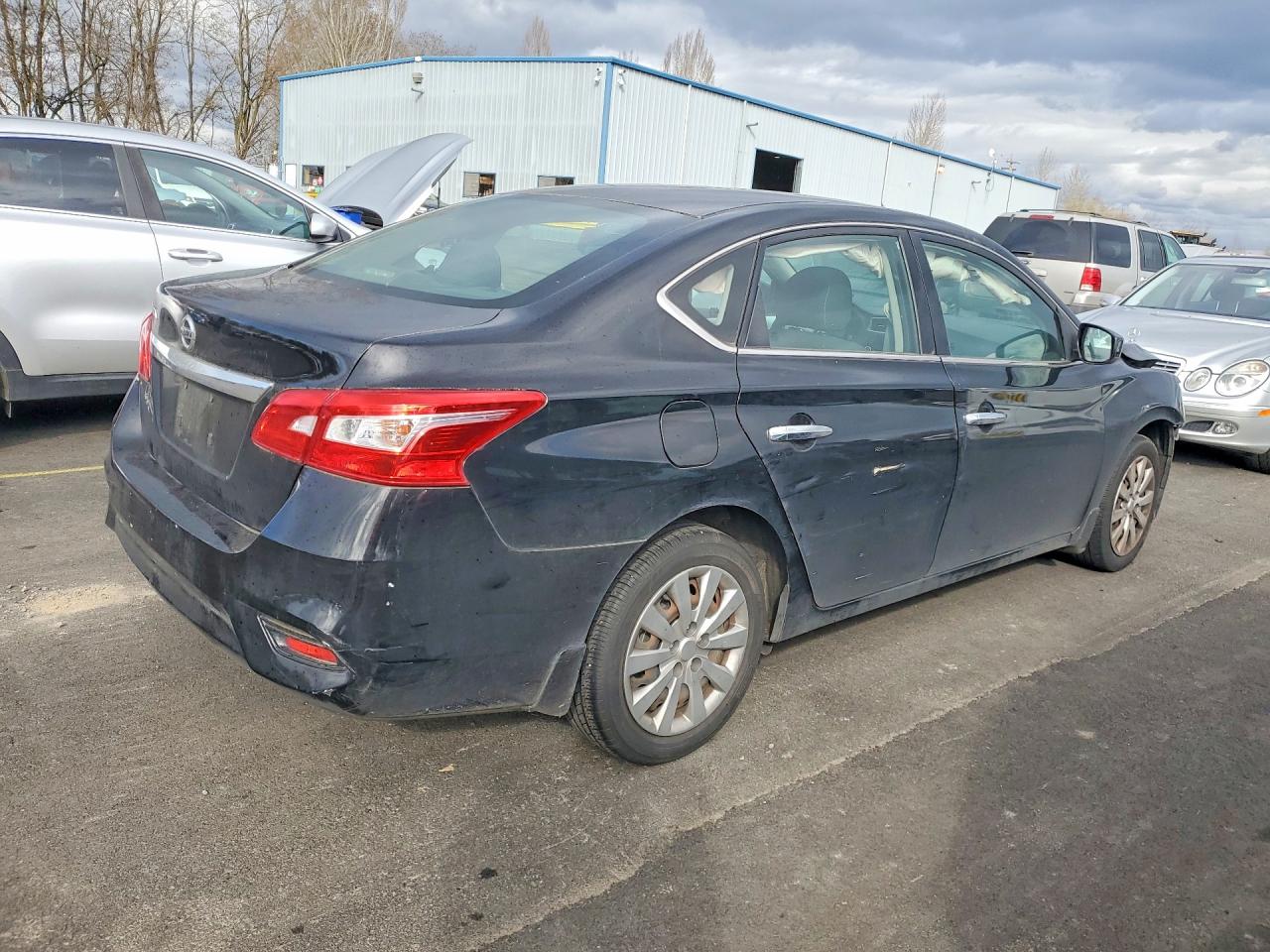2017 NISSAN SENTRA S photo 5