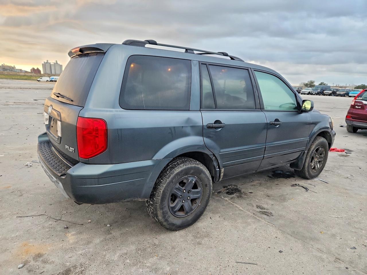 2005 HONDA PILOT EXL photo 5