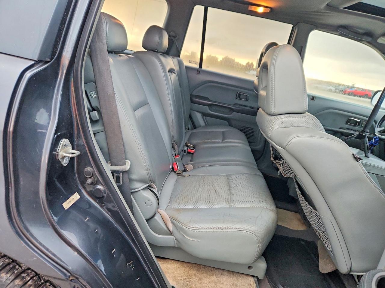 2005 HONDA PILOT EXL photo 21