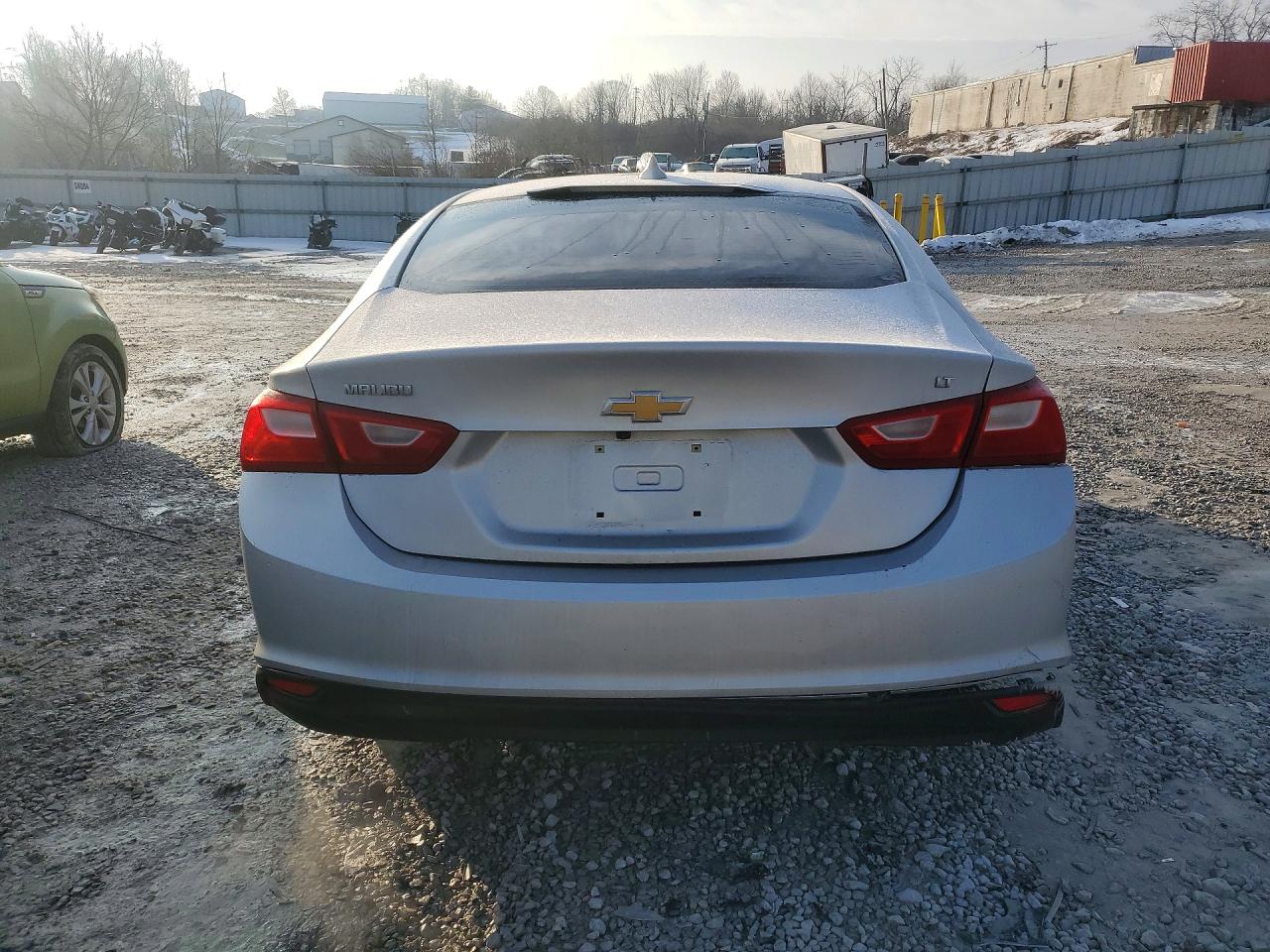 2016 CHEVROLET MALIBU LT photo 6