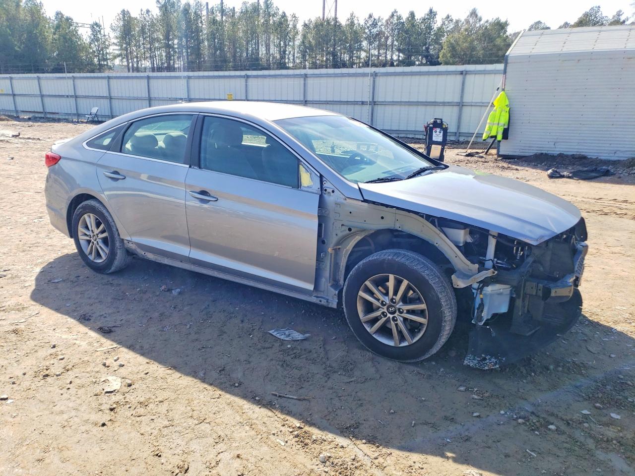 2015 HYUNDAI SONATA SE photo 7