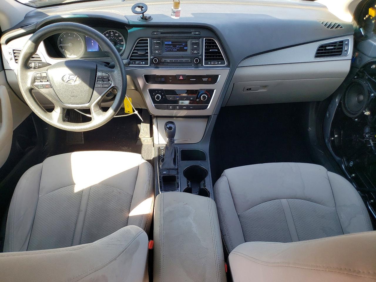 2015 HYUNDAI SONATA SE photo 15