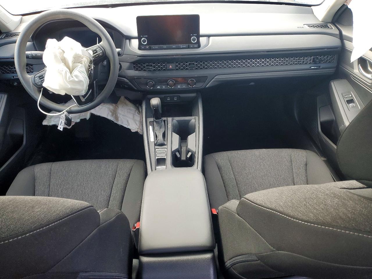 2024 HONDA ACCORD LX photo 15