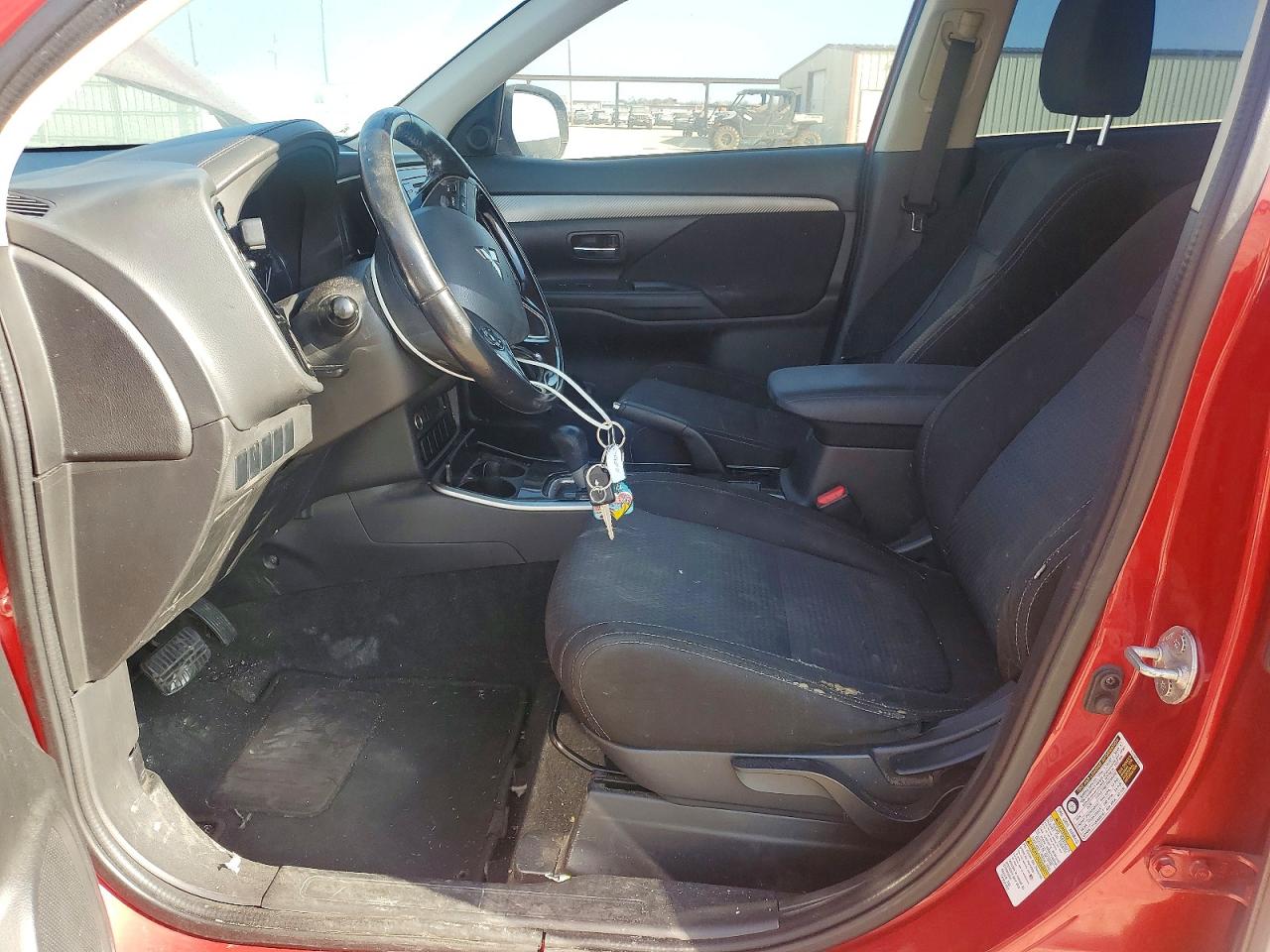2017 MITSUBISHI OUTLANDER ES photo 19