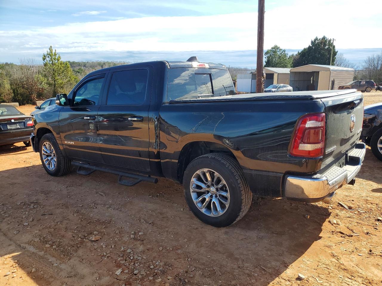 2019 RAM 1500 BIG HORN photo 3