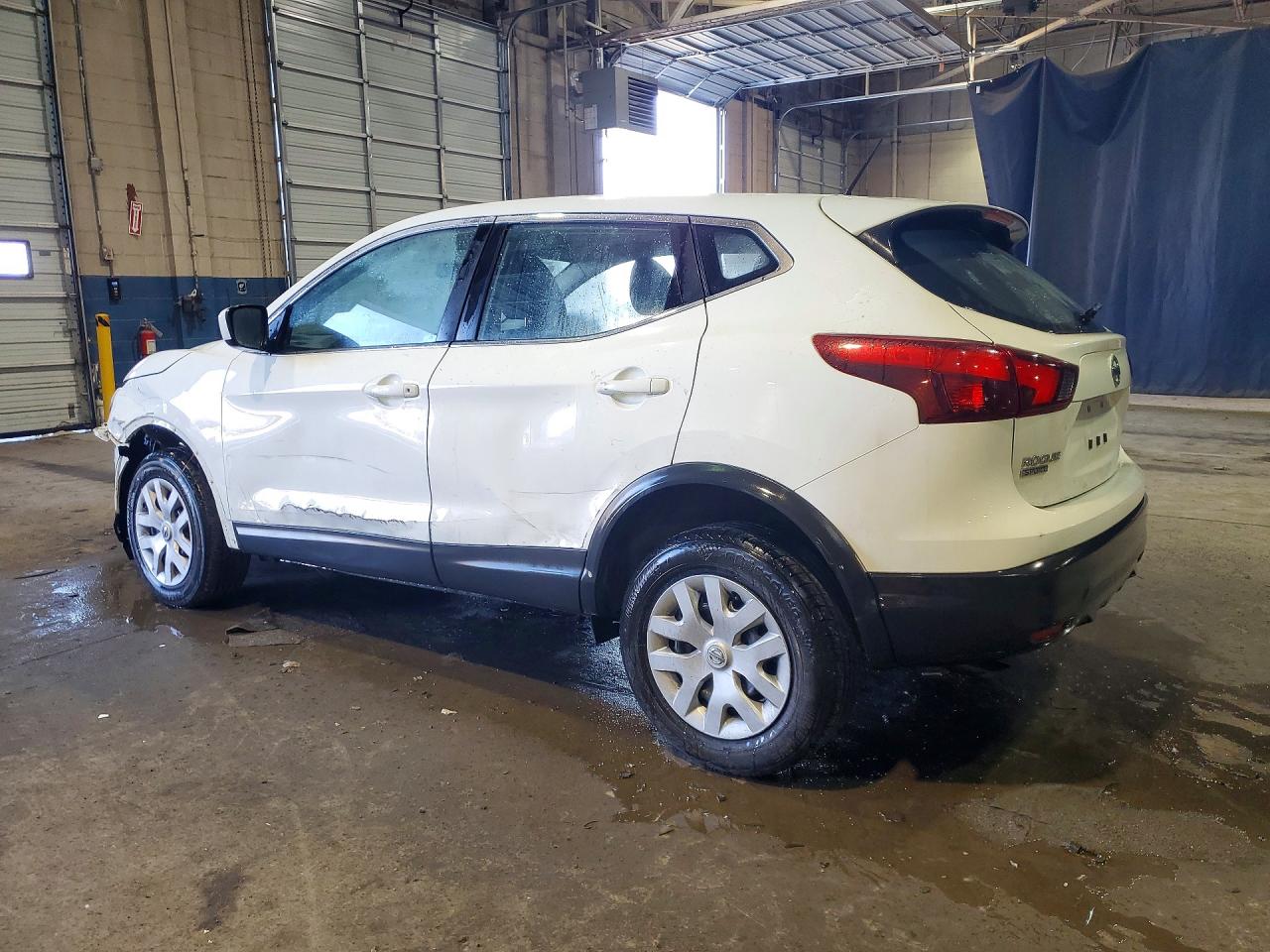 2018 NISSAN ROGUE SPORT S photo 3