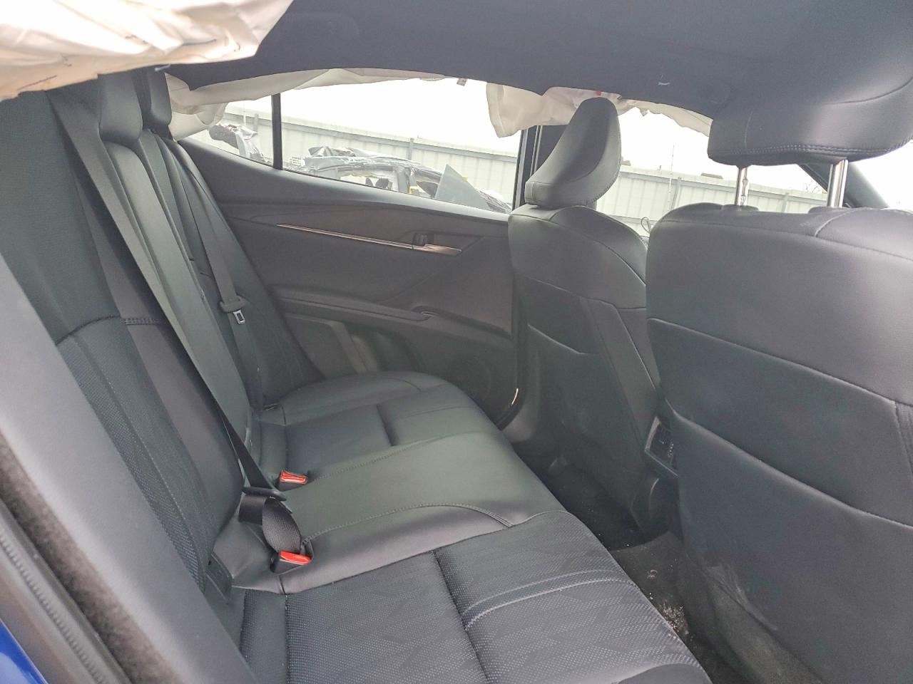 2025 TOYOTA CAMRY XSE photo 10