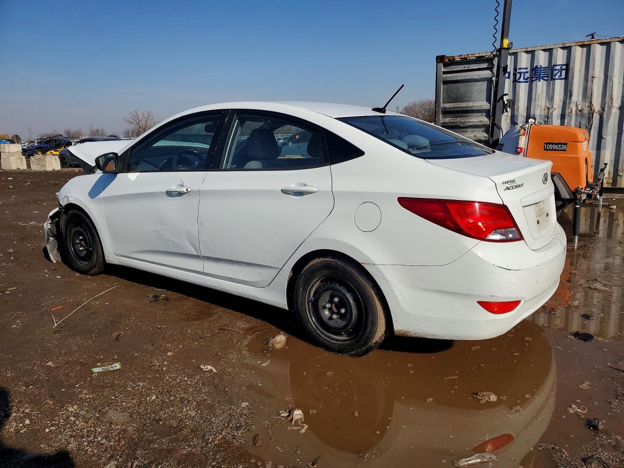 2015 HYUNDAI ACCENT GLS photo 4