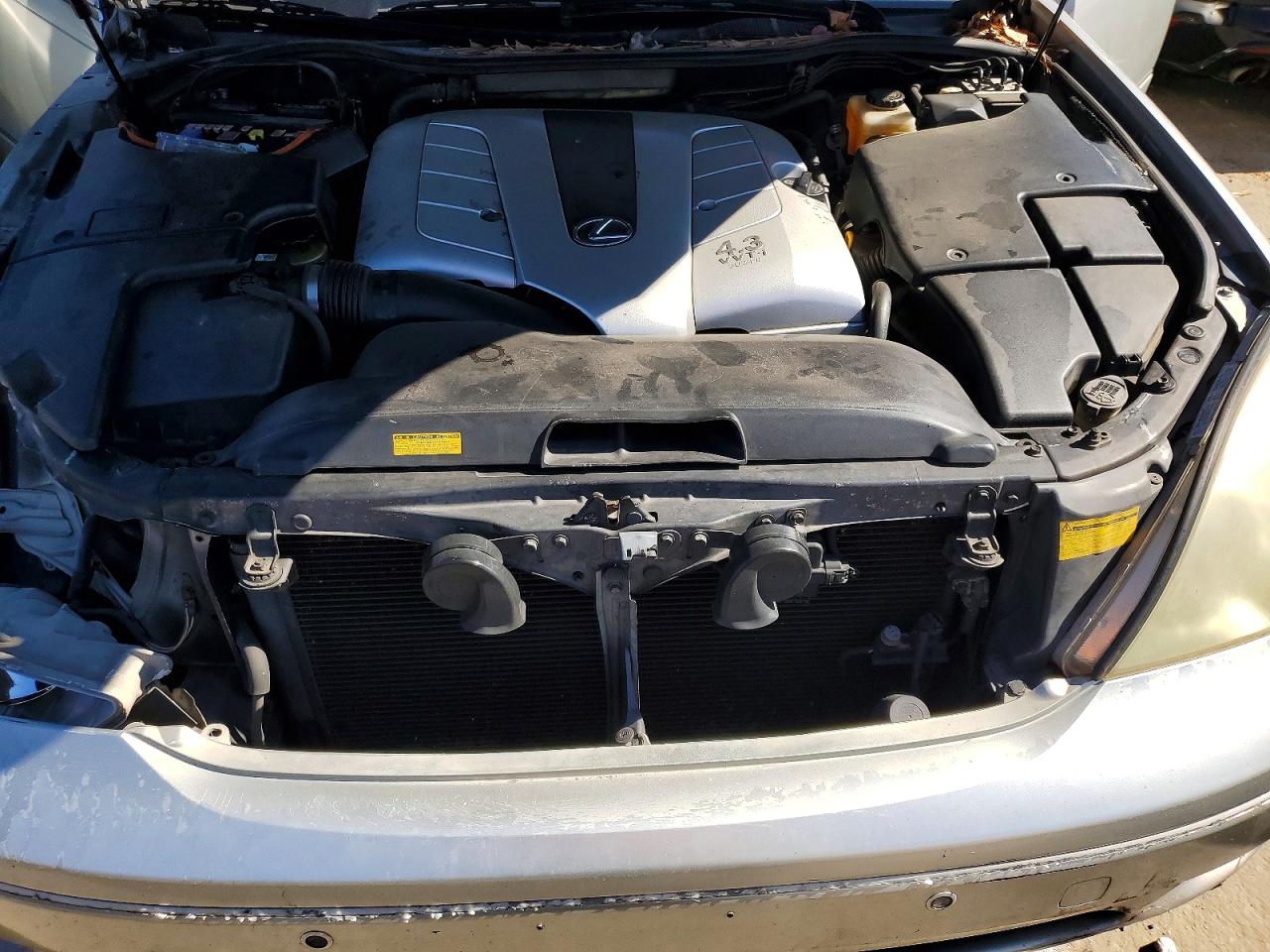 2003 LEXUS LS 430 photo 11