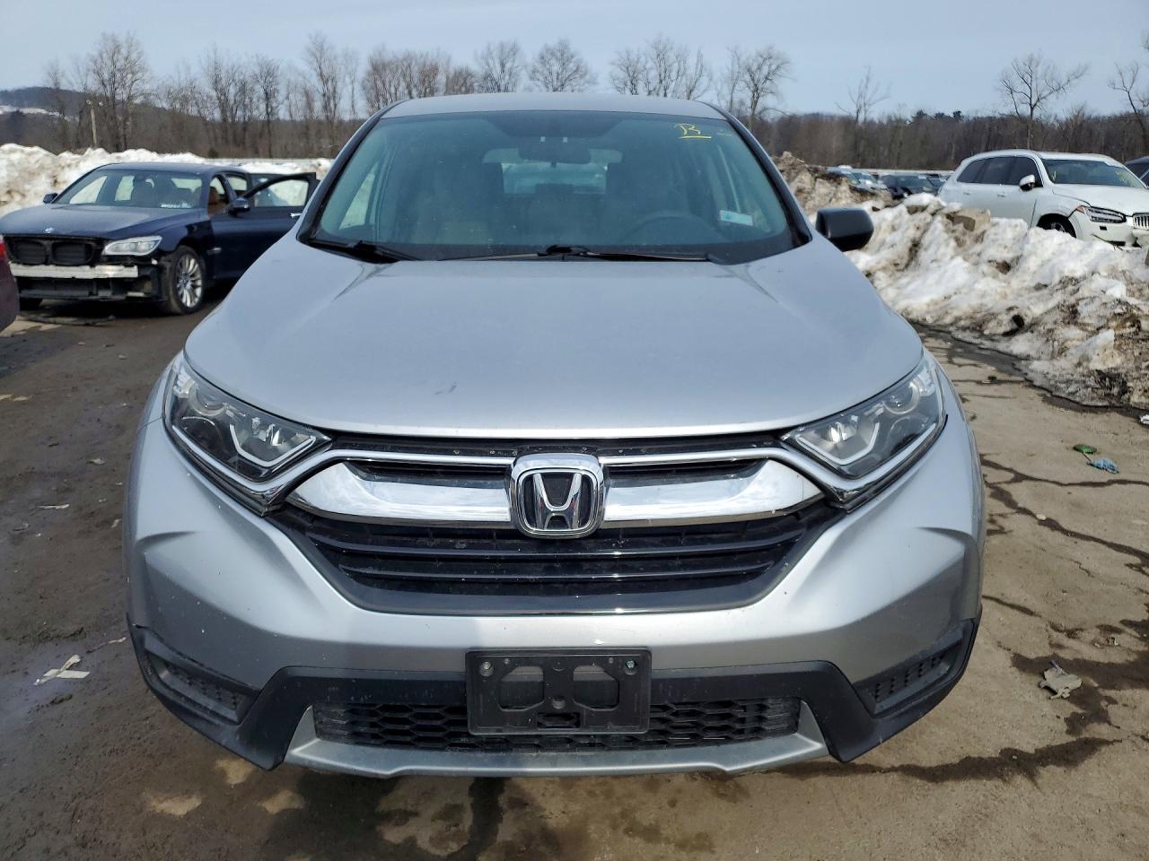 2018 HONDA CR-V LX photo 5
