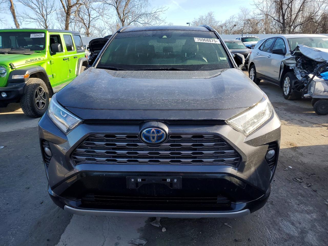 2021 TOYOTA RAV4 XSE photo 5