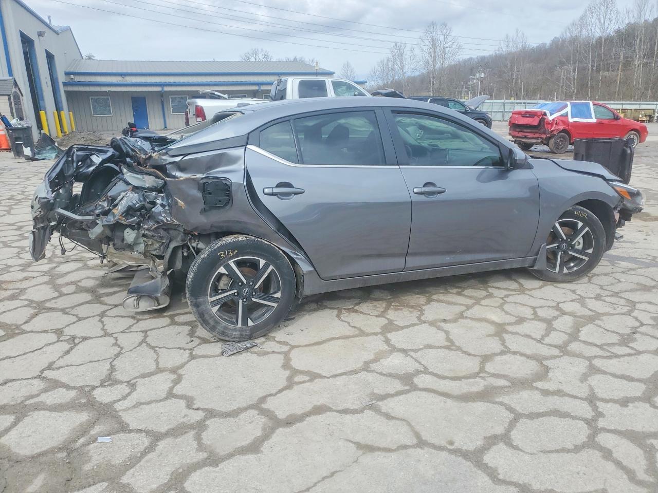 2024 NISSAN SENTRA SV photo 5