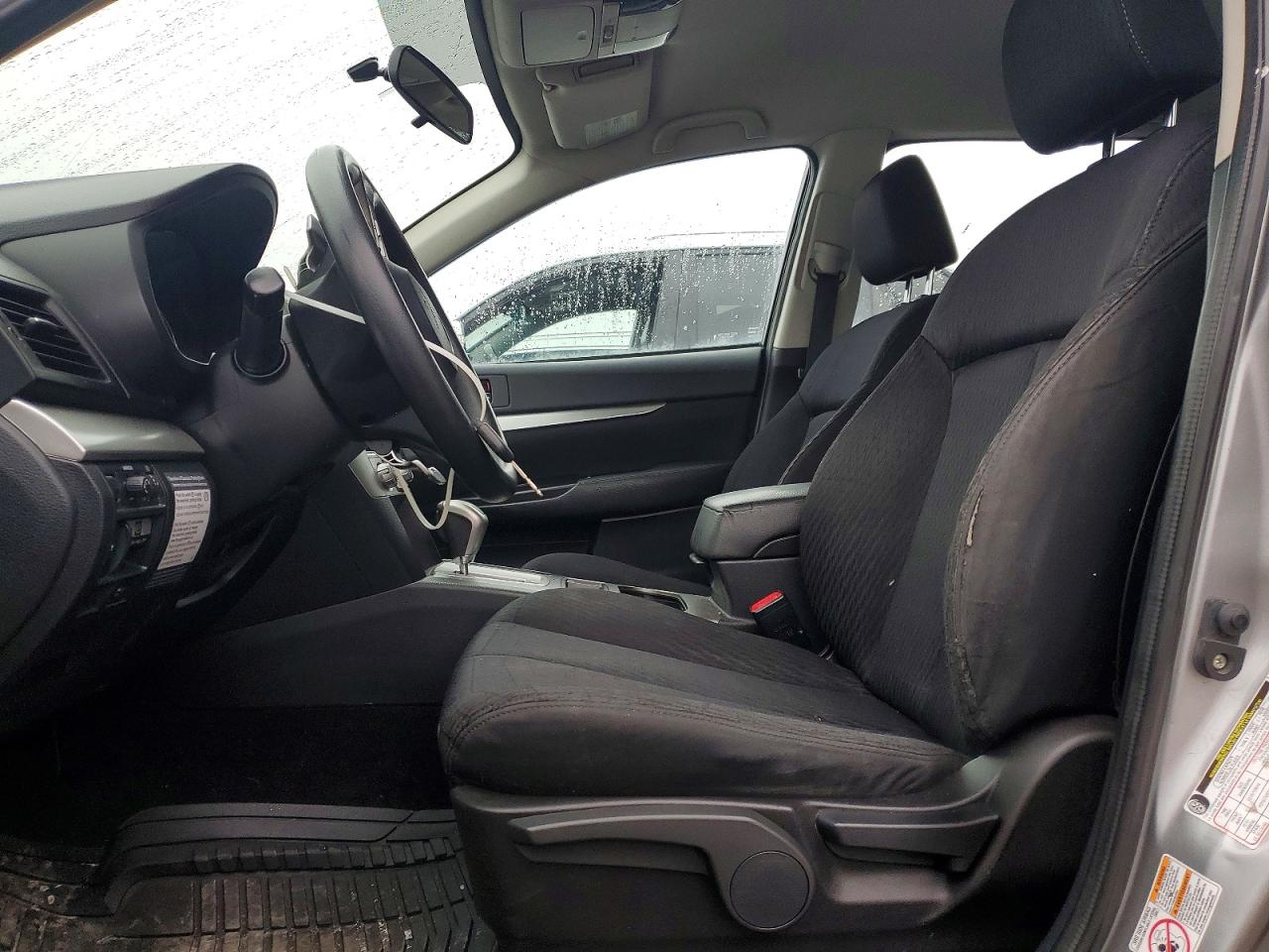 2011 SUBARU OUTBACK 2.5I photo 13