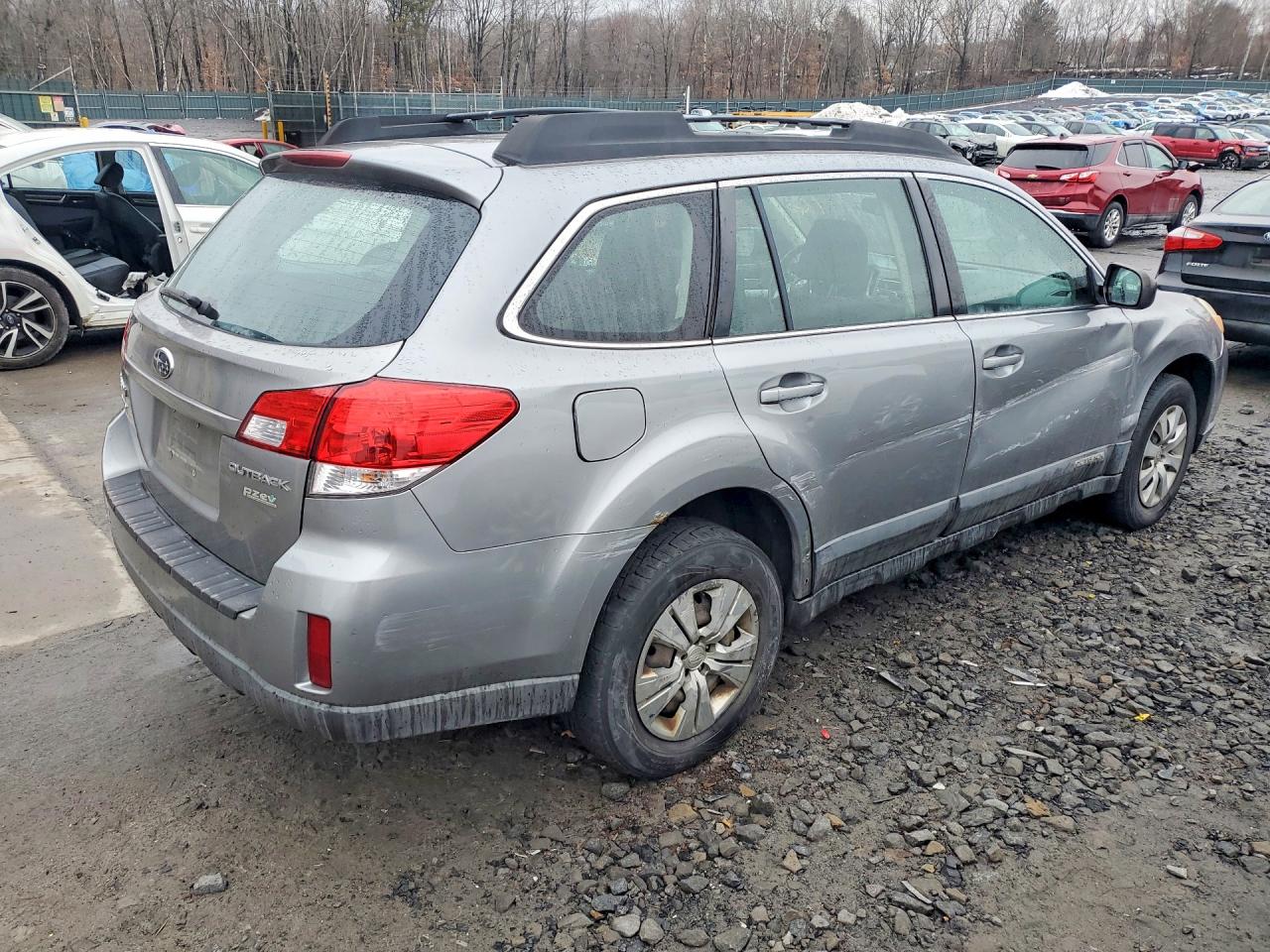 2011 SUBARU OUTBACK 2.5I photo 5
