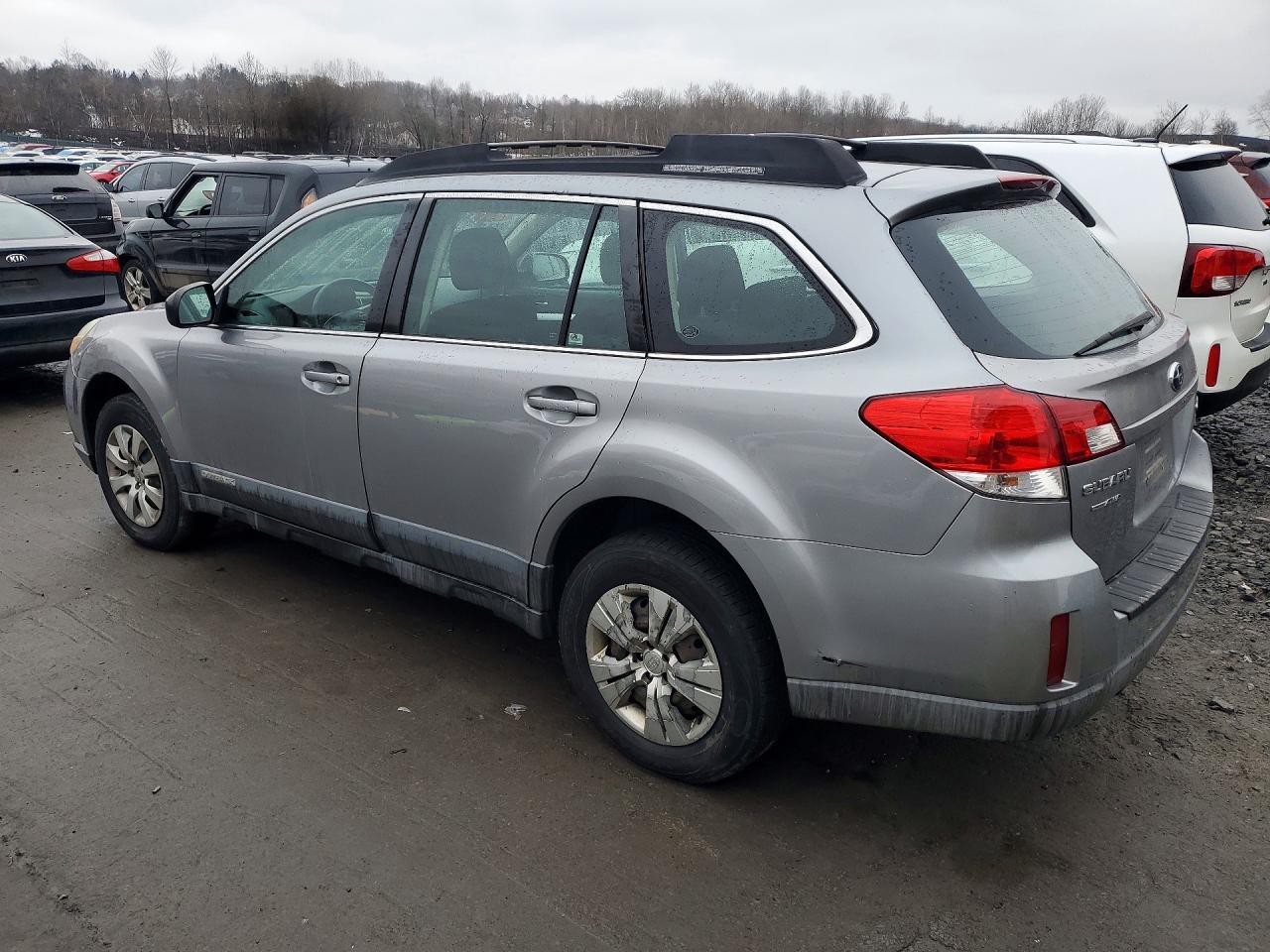 2011 SUBARU OUTBACK 2.5I photo 3