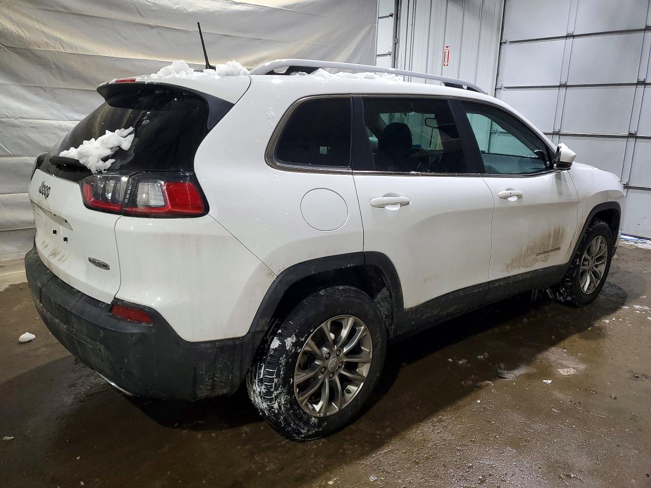 2021 JEEP CHEROKEE LATITUDE LUX photo 3