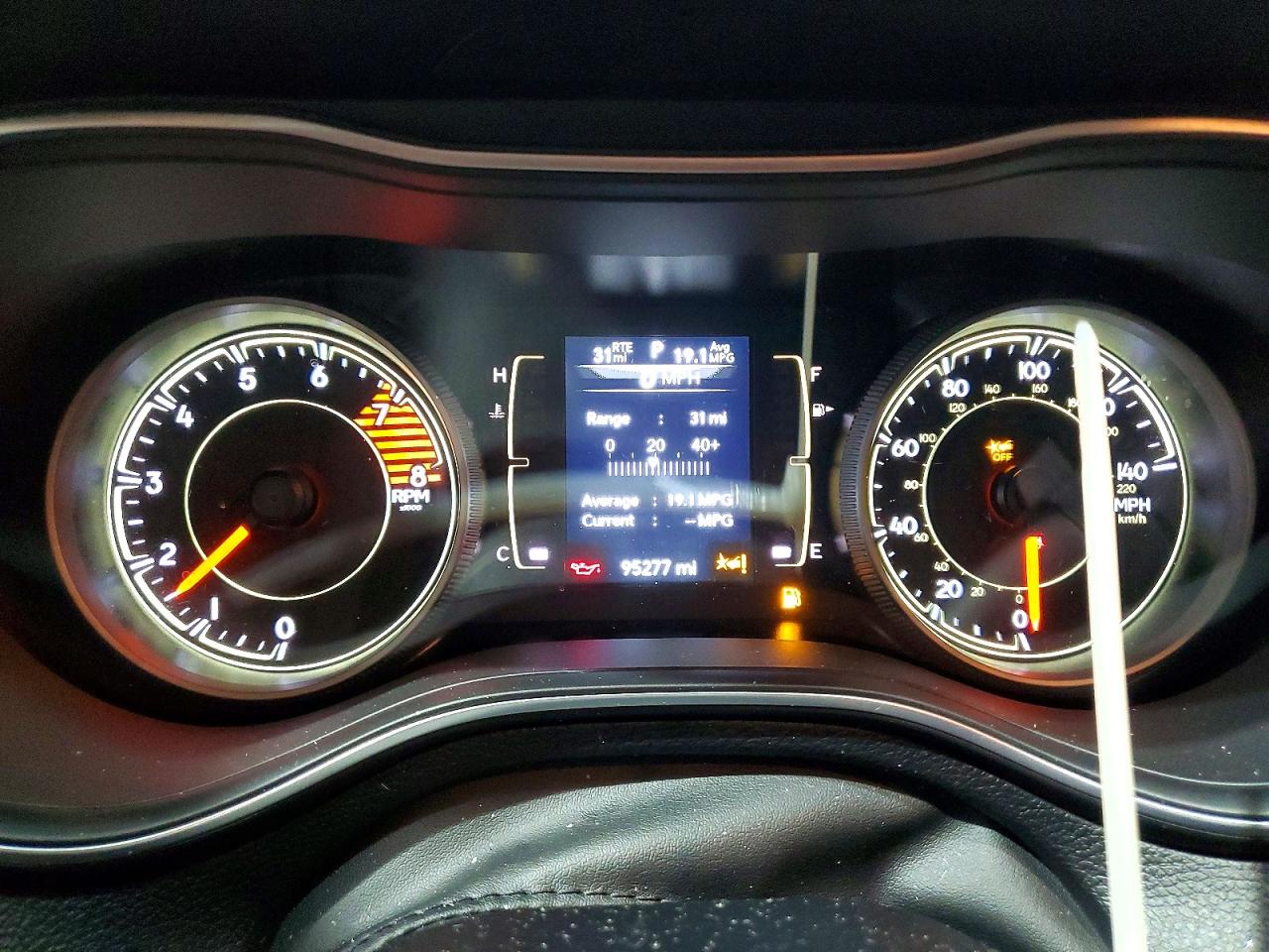 2021 JEEP CHEROKEE LATITUDE LUX photo 9