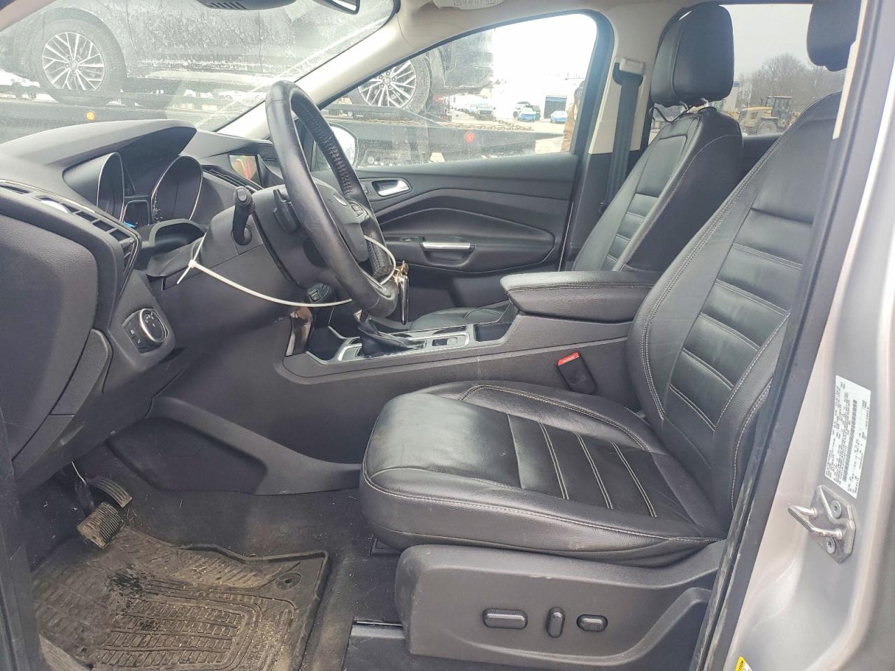 2017 FORD ESCAPE TITANIUM photo 13