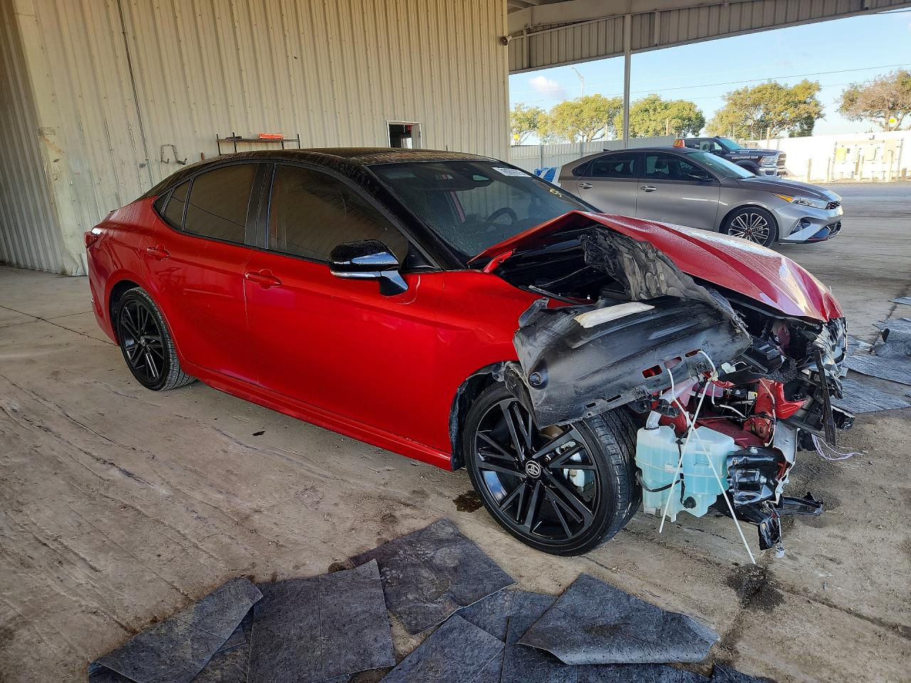 2025 TOYOTA CAMRY XSE photo 10