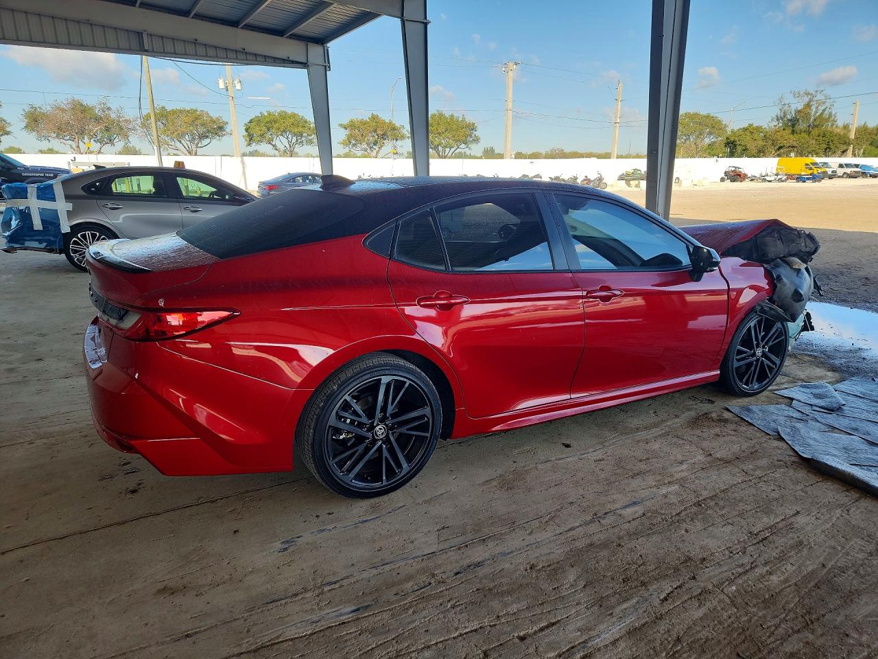 2025 TOYOTA CAMRY XSE photo 7