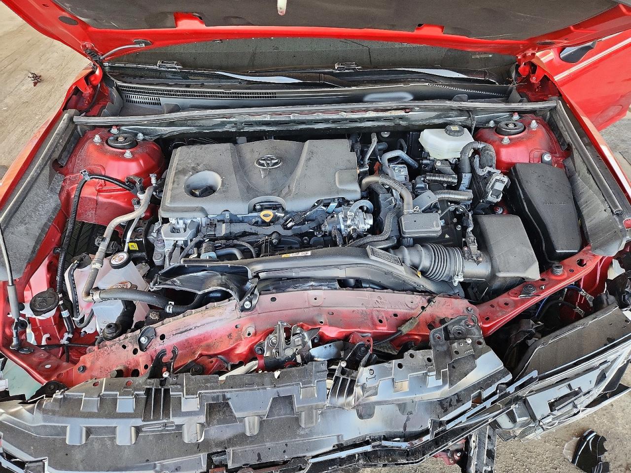 2025 TOYOTA CAMRY XSE photo 31