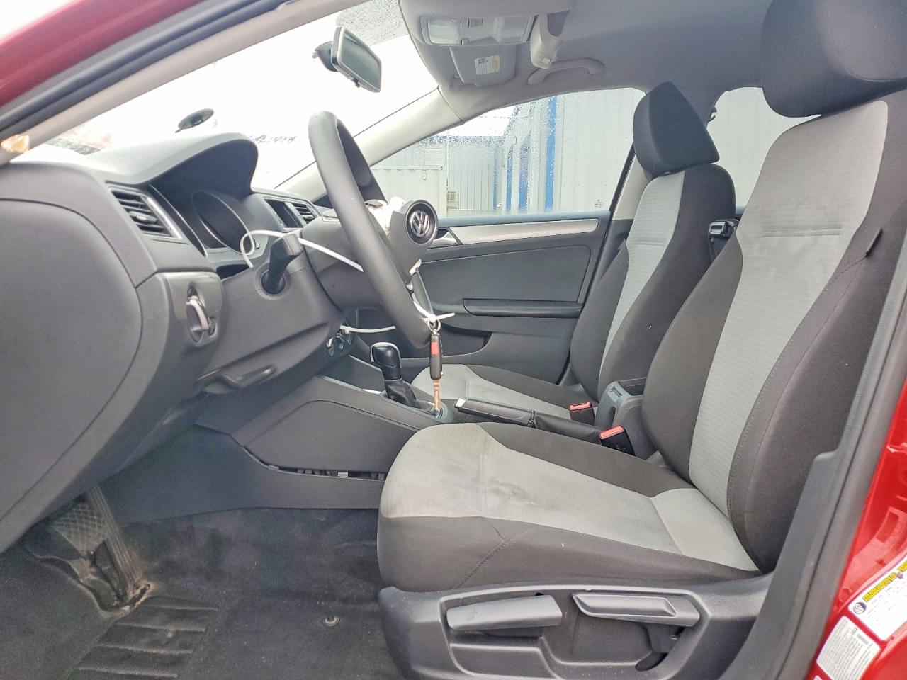2017 VOLKSWAGEN JETTA S photo 19