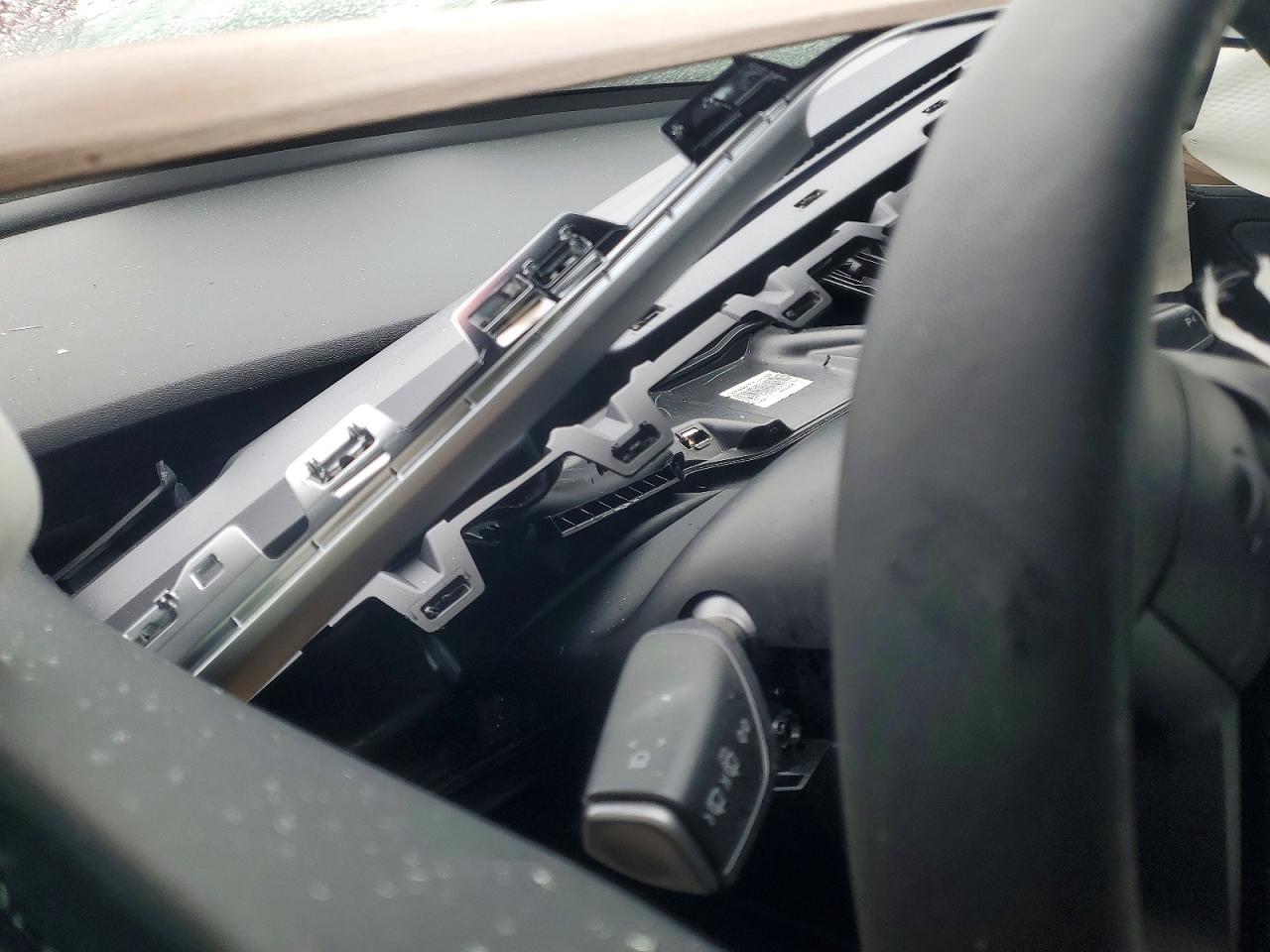 2023 TESLA MODEL 3 photo 9
