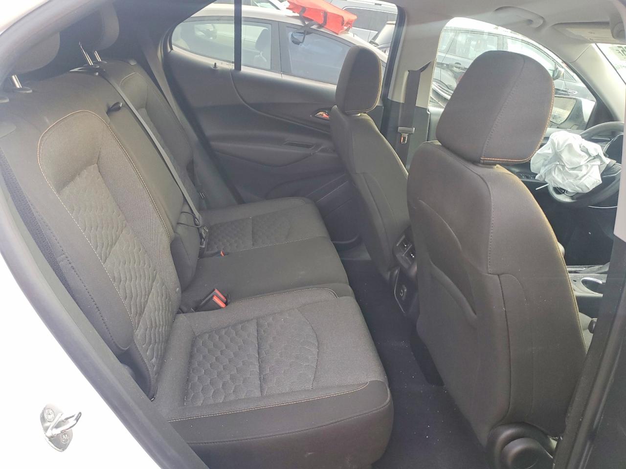 2020 CHEVROLET EQUINOX LT photo 11