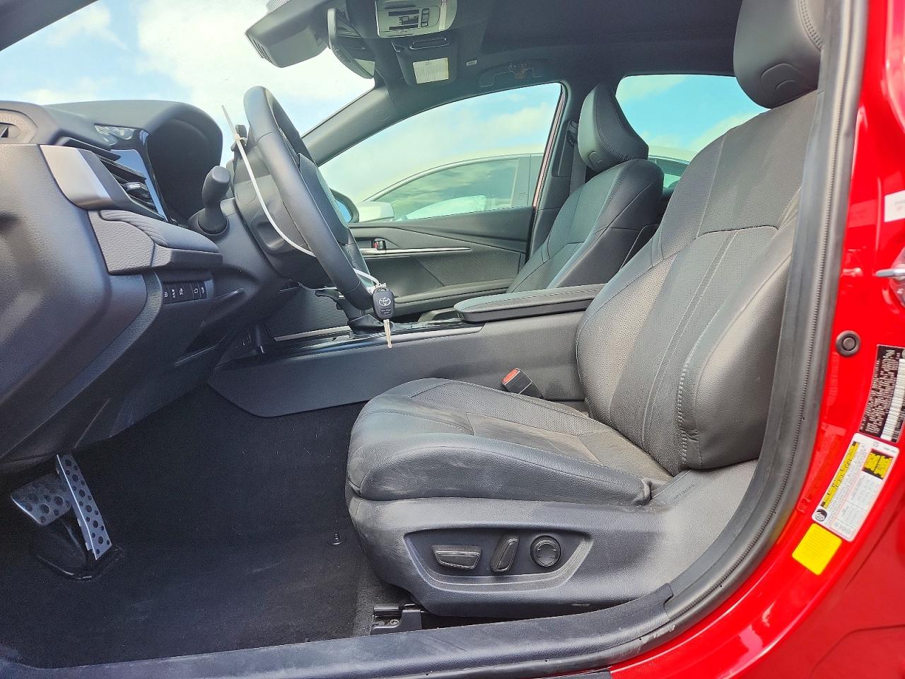 2025 TOYOTA CAMRY XSE photo 19
