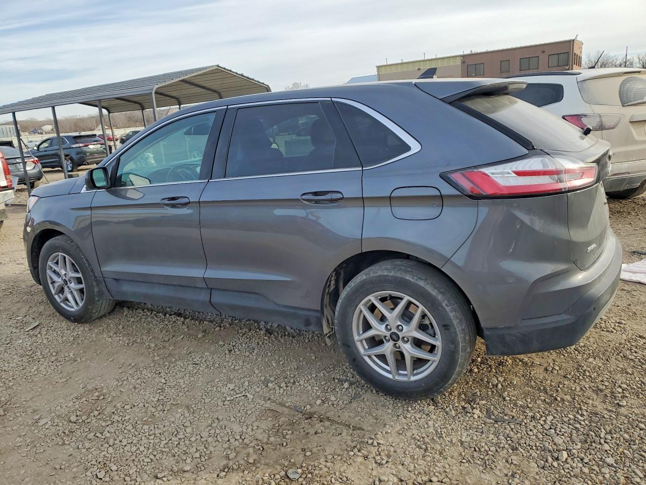 2024 FORD EDGE SEL photo 3