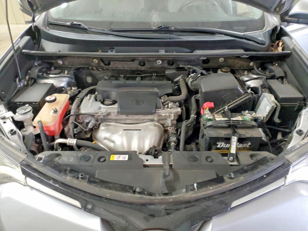 2018 TOYOTA RAV4 XLE photo 34