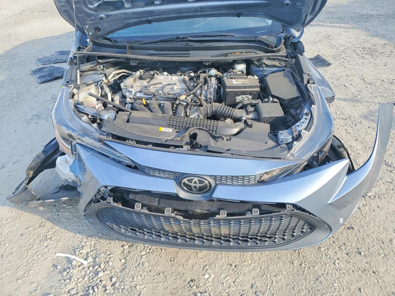 2021 TOYOTA COROLLA LE photo 21
