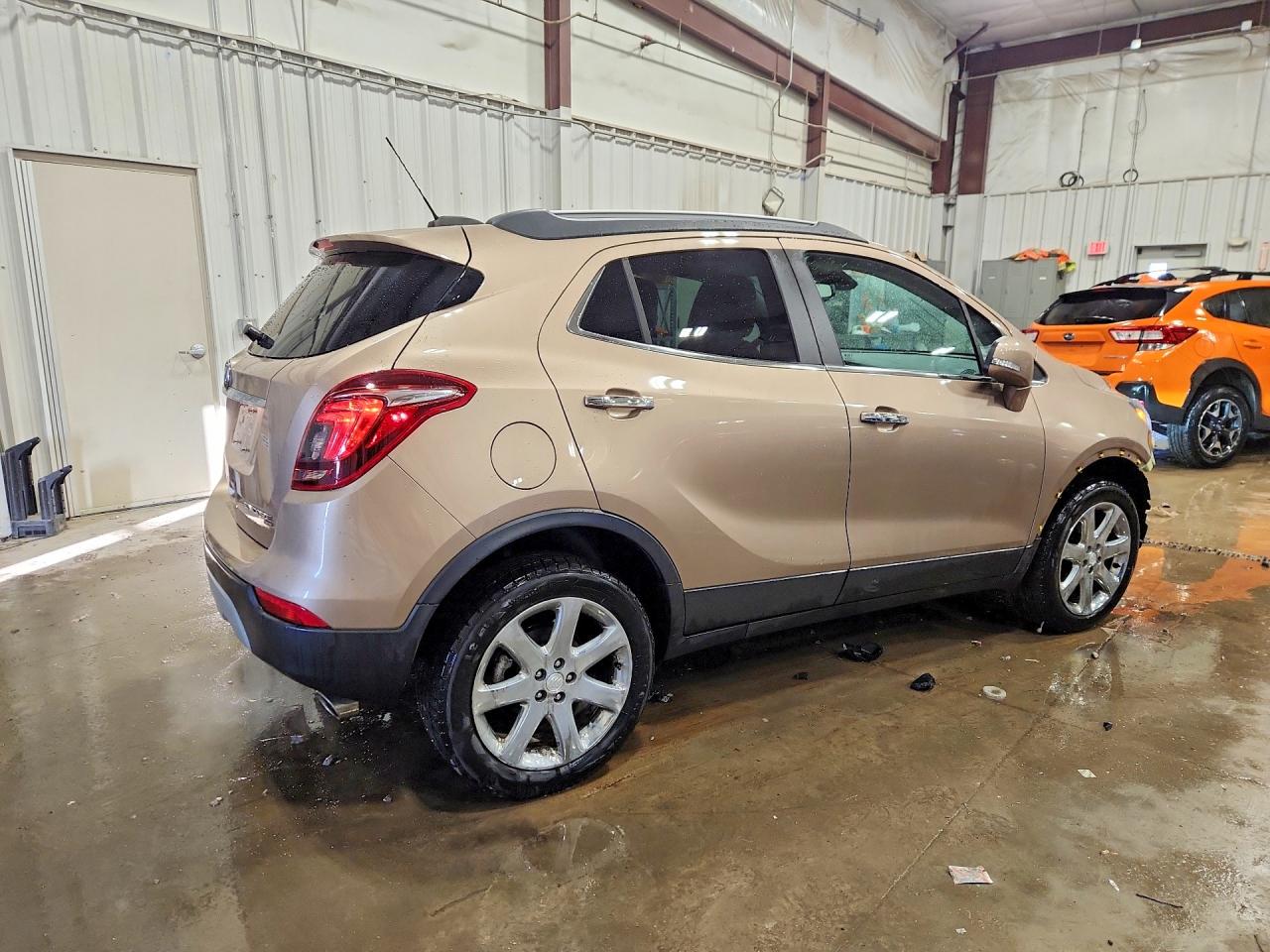 2018 BUICK ENCORE ESSENCE photo 3