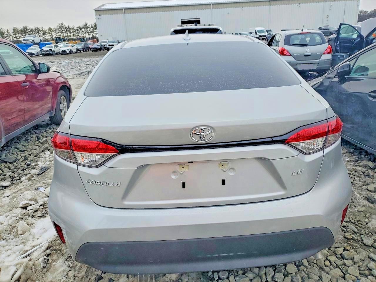 2024 TOYOTA COROLLA LE photo 6