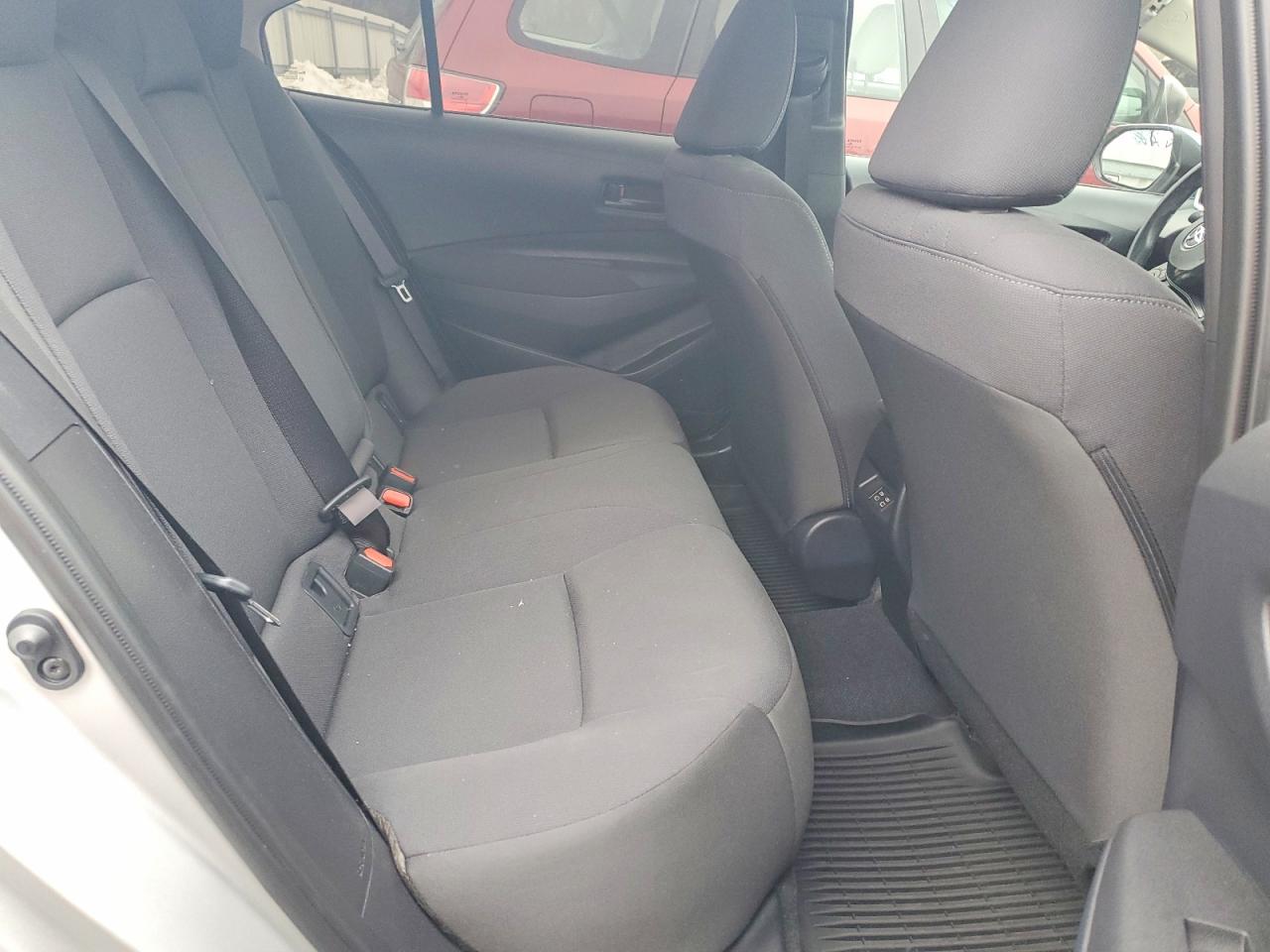 2024 TOYOTA COROLLA LE photo 10